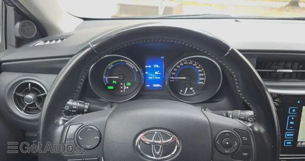 TOYOTA Auris Hybrid 135 Comfort
