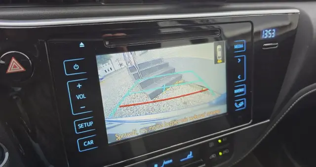 TOYOTA Auris Hybrid 135 Comfort