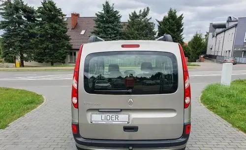 RENAULT Kangoo 