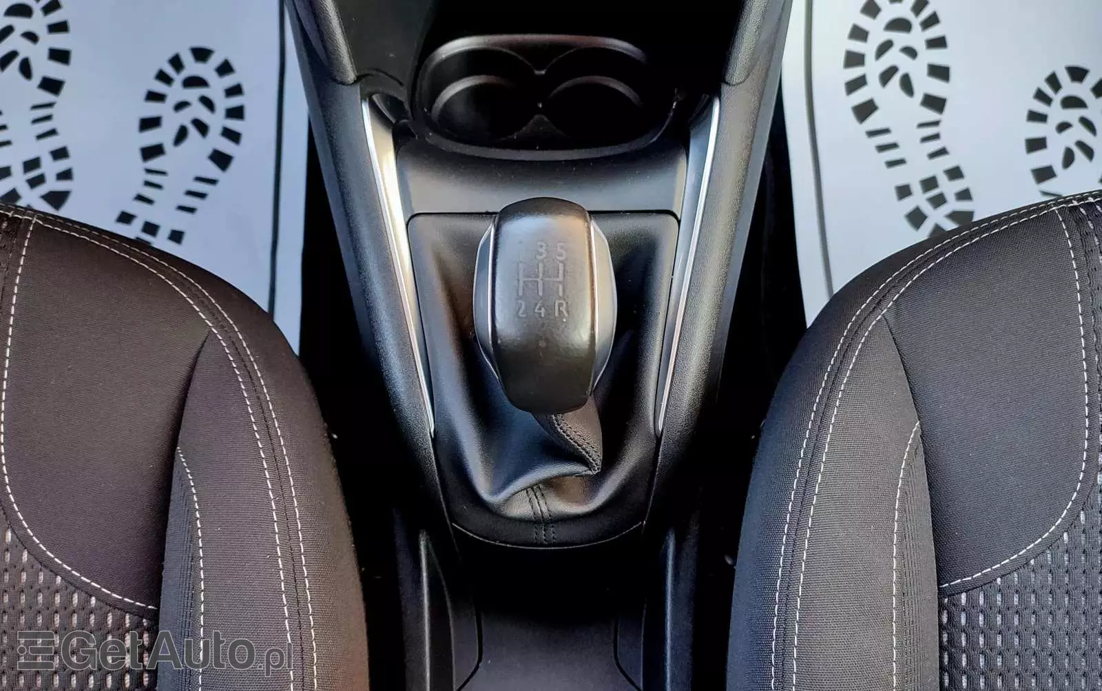 PEUGEOT 208 1.2 PureTech Allure S&S