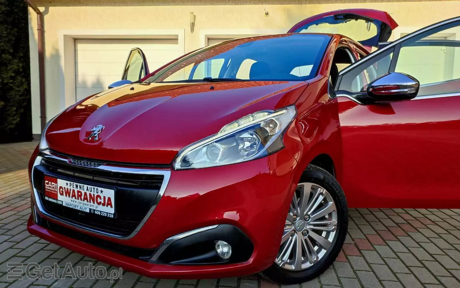 PEUGEOT 208 1.2 PureTech Allure S&S