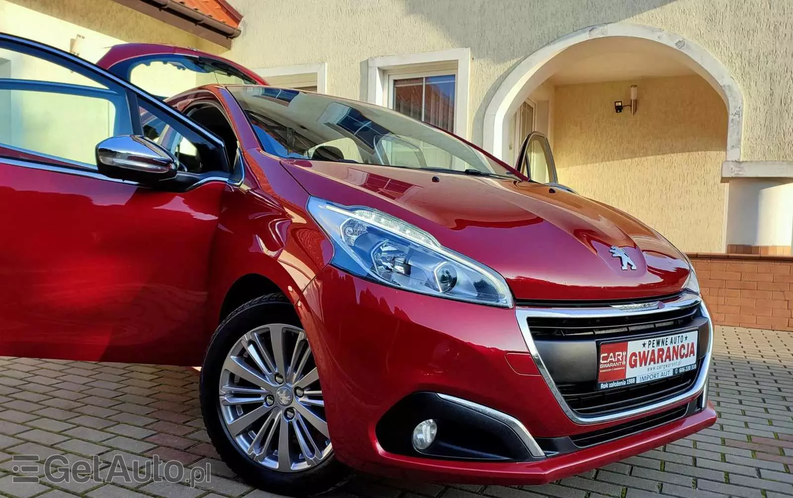 PEUGEOT 208 1.2 PureTech Allure S&S