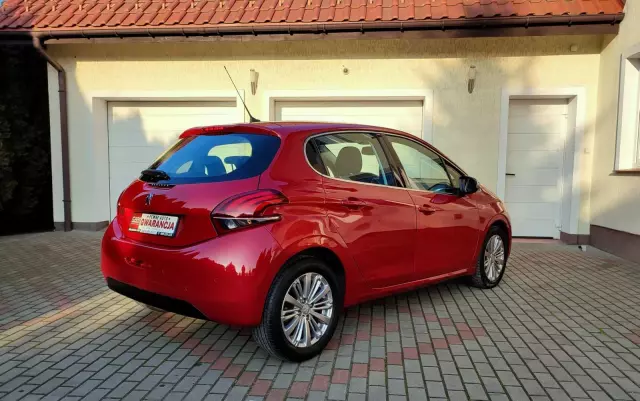 PEUGEOT 208 1.2 PureTech Allure S&S