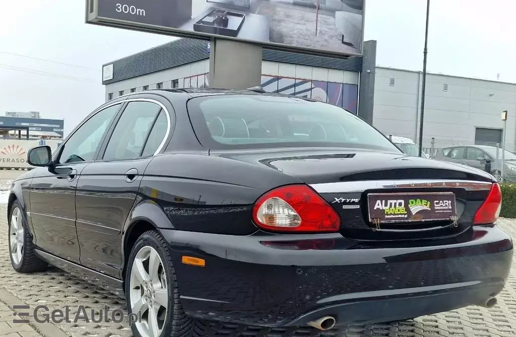 JAGUAR X-type 