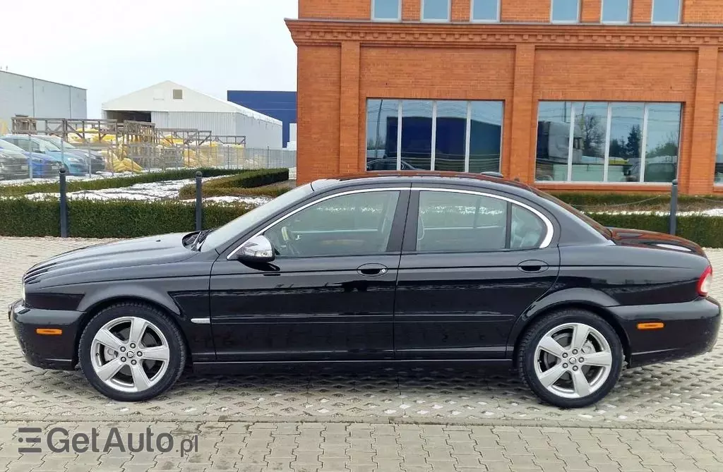 JAGUAR X-type 