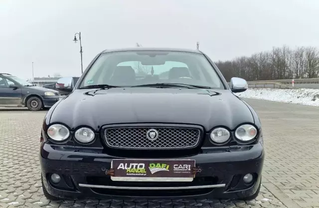 JAGUAR X-type 