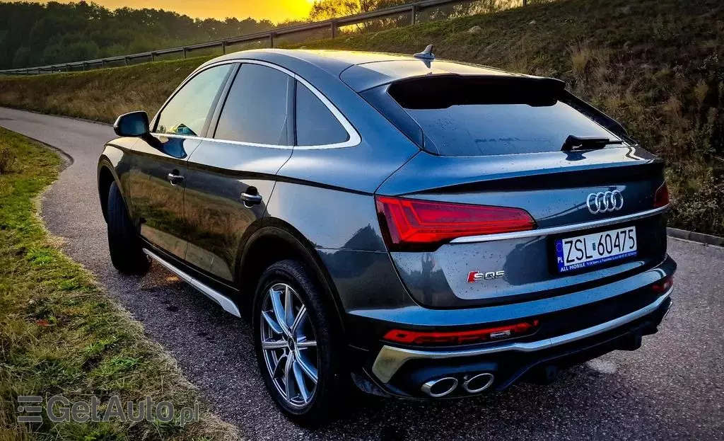 AUDI SQ5 