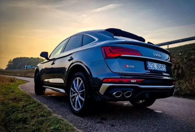 AUDI SQ5 