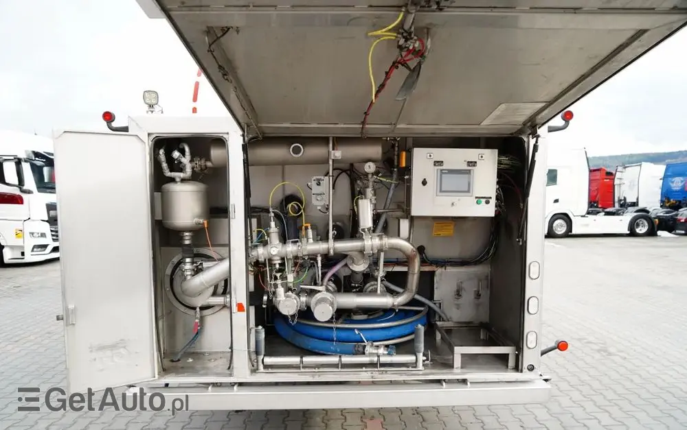 MAGYAR CYSTERNA SPOŻYWCZA / 30 000 L / OŚ PODNOSZONA / OŚ SKRĘTNA / 