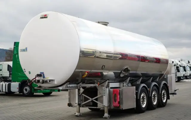 MAGYAR CYSTERNA SPOŻYWCZA / 30 000 L / OŚ PODNOSZONA / OŚ SKRĘTNA / 