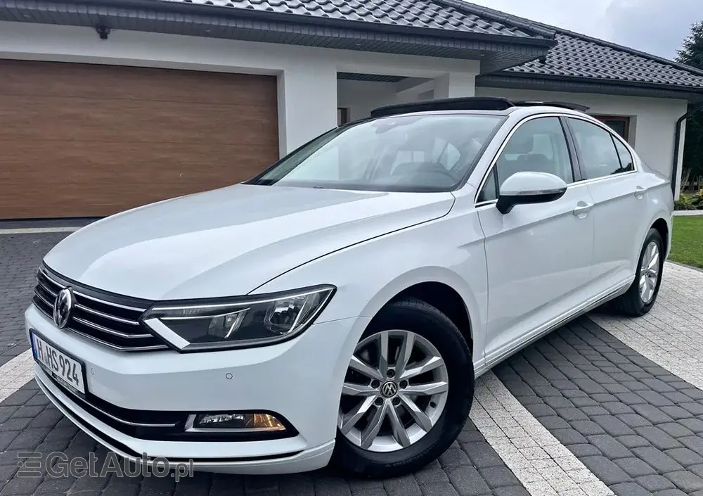 VOLKSWAGEN Passat 2.0 TDI SCR (BlueMotion Technology) DSG Comfortline