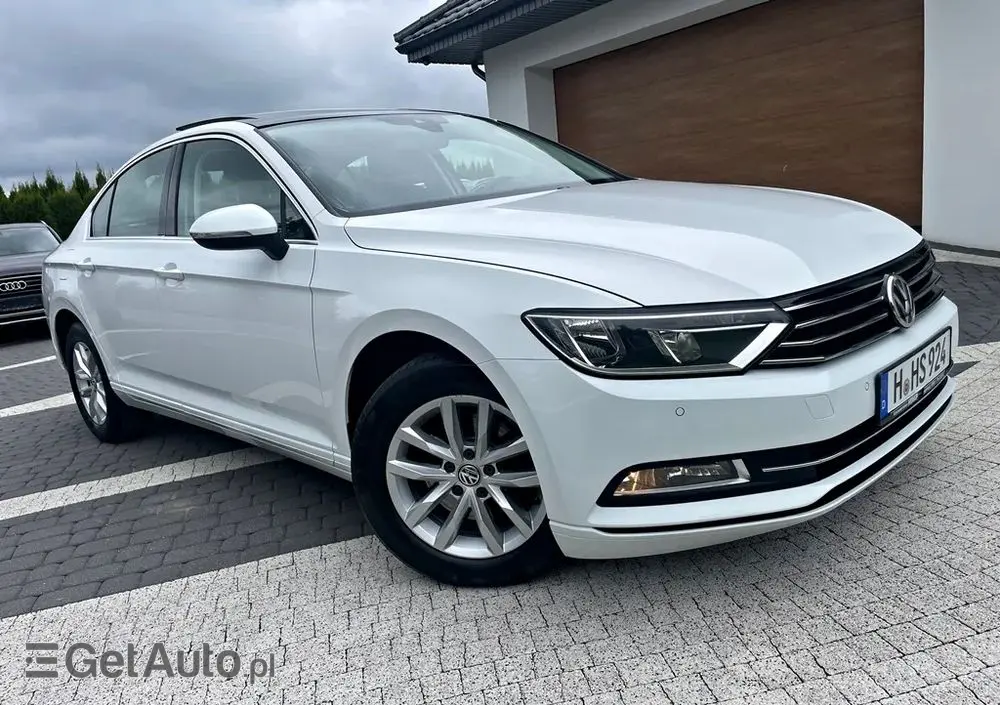 VOLKSWAGEN Passat 2.0 TDI SCR (BlueMotion Technology) DSG Comfortline