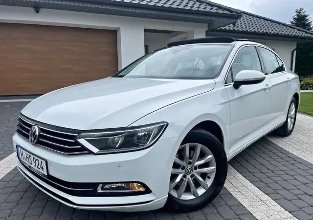 VOLKSWAGEN Passat 2.0 TDI SCR (BlueMotion Technology) DSG Comfortline