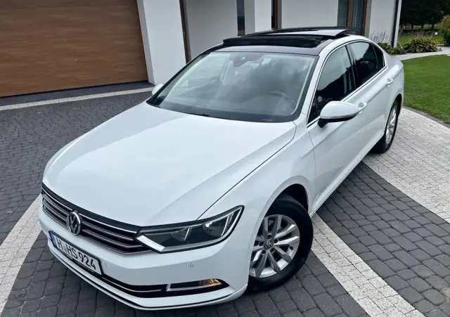 VOLKSWAGEN Passat 2.0 TDI SCR (BlueMotion Technology) DSG Comfortline