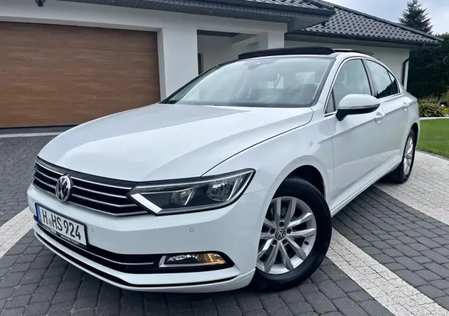 VOLKSWAGEN Passat 2.0 TDI SCR (BlueMotion Technology) DSG Comfortline