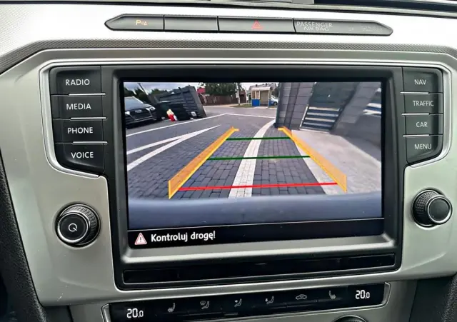 VOLKSWAGEN Passat 2.0 TDI SCR (BlueMotion Technology) DSG Comfortline