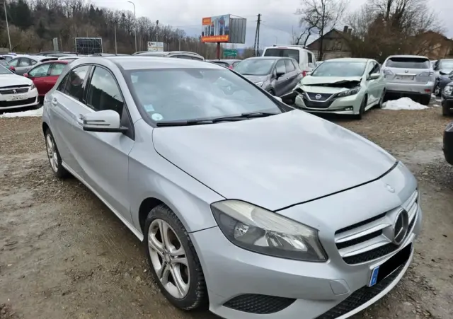 MERCEDES-BENZ Klasa A 200 CDI (BlueEFFICIENCY) 7G-DCT Style