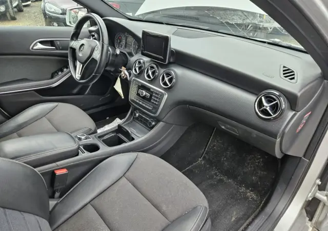 MERCEDES-BENZ Klasa A 200 CDI (BlueEFFICIENCY) 7G-DCT Style