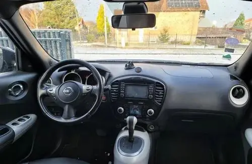 NISSAN Yuke 