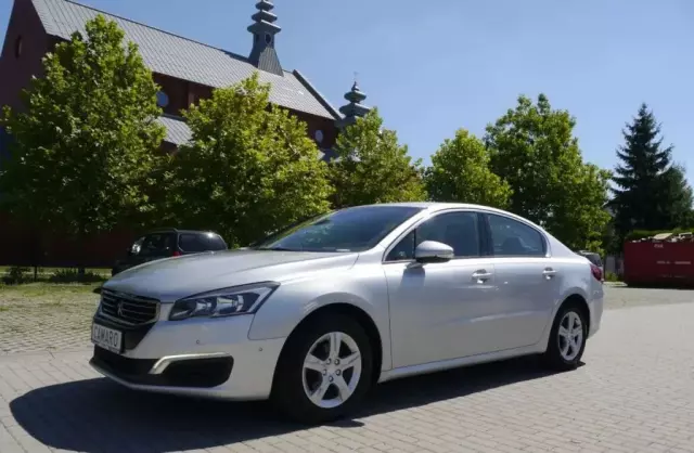 PEUGEOT 508 
