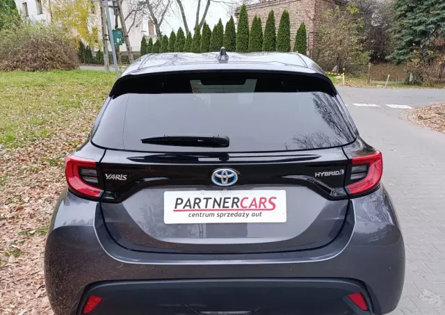 TOYOTA Yaris Hybrid 1.5 Selection Style