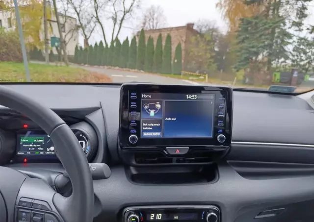 TOYOTA Yaris Hybrid 1.5 Selection Style