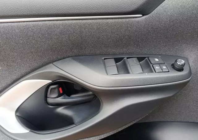 TOYOTA Yaris Hybrid 1.5 Selection Style