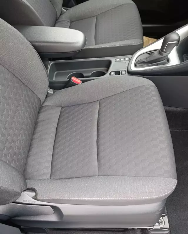 TOYOTA Yaris Hybrid 1.5 Selection Style