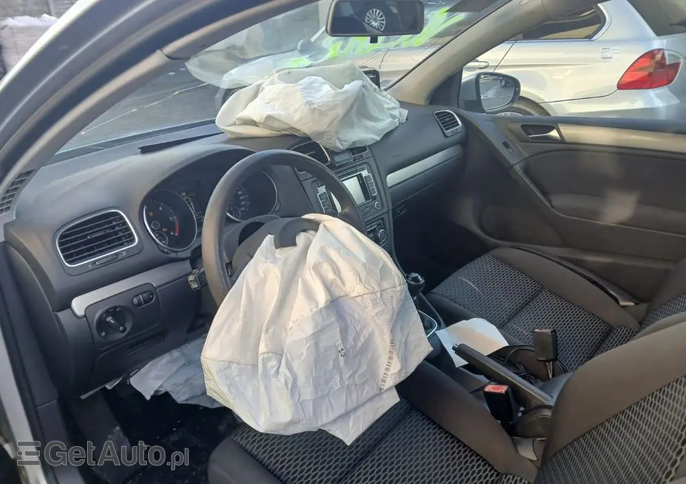 VOLKSWAGEN Golf 1.6 TDI Trendline