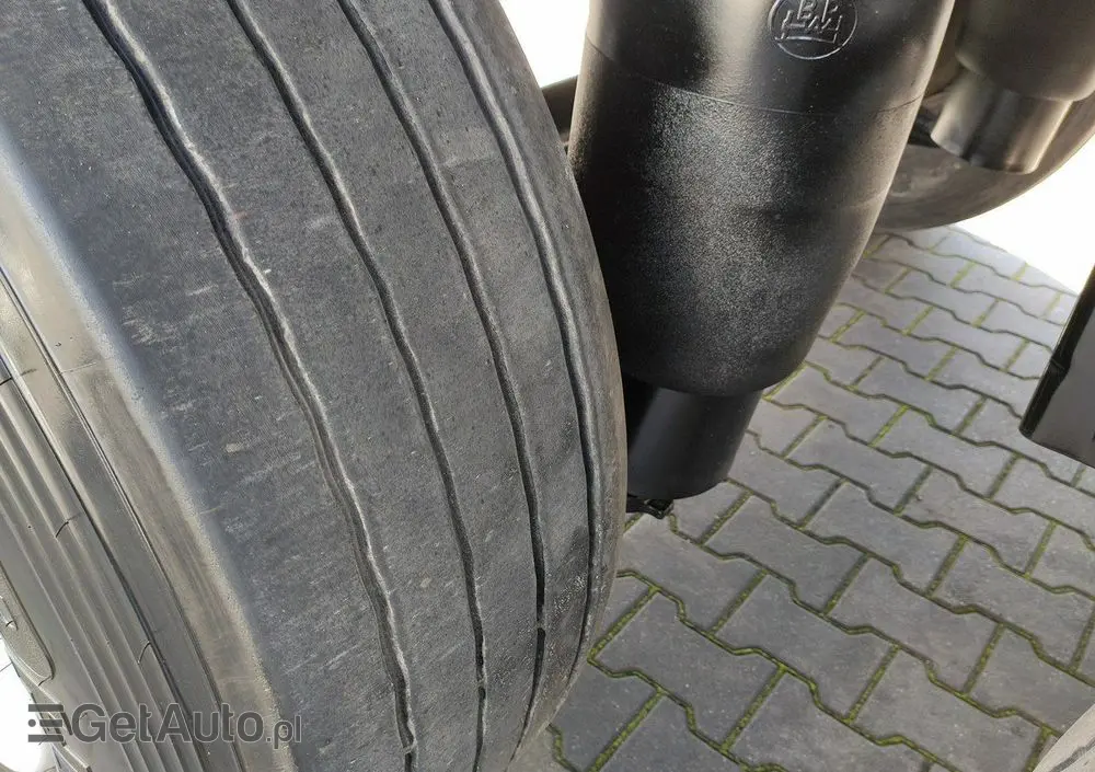 KASSBOHRER Maxima XS Standard Super Stan !!! 