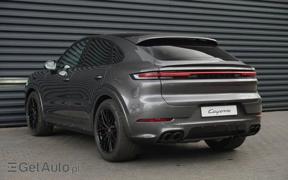 PORSCHE Cayenne Coupe S