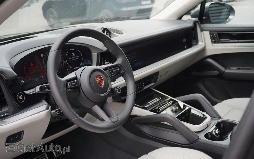 PORSCHE Cayenne Coupe S