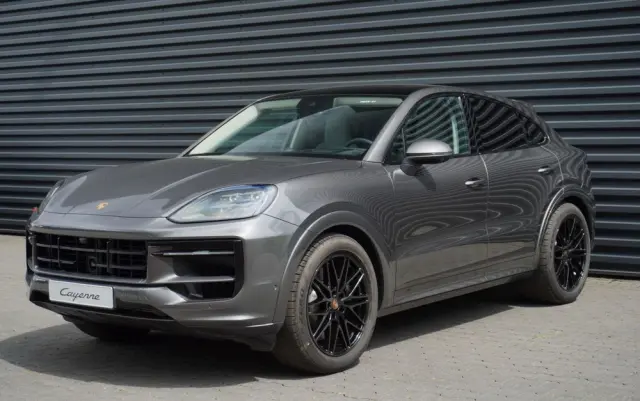 PORSCHE Cayenne Coupe S