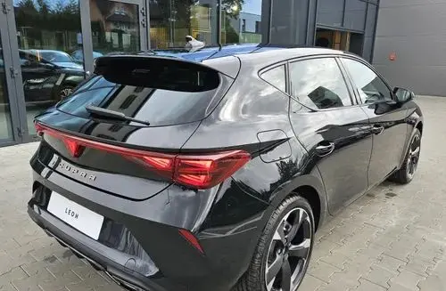 CUPRA Leon 