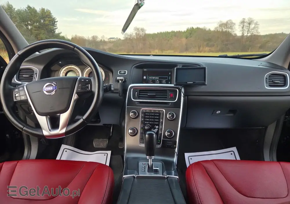 VOLVO V60 D3 Geartronic Momentum