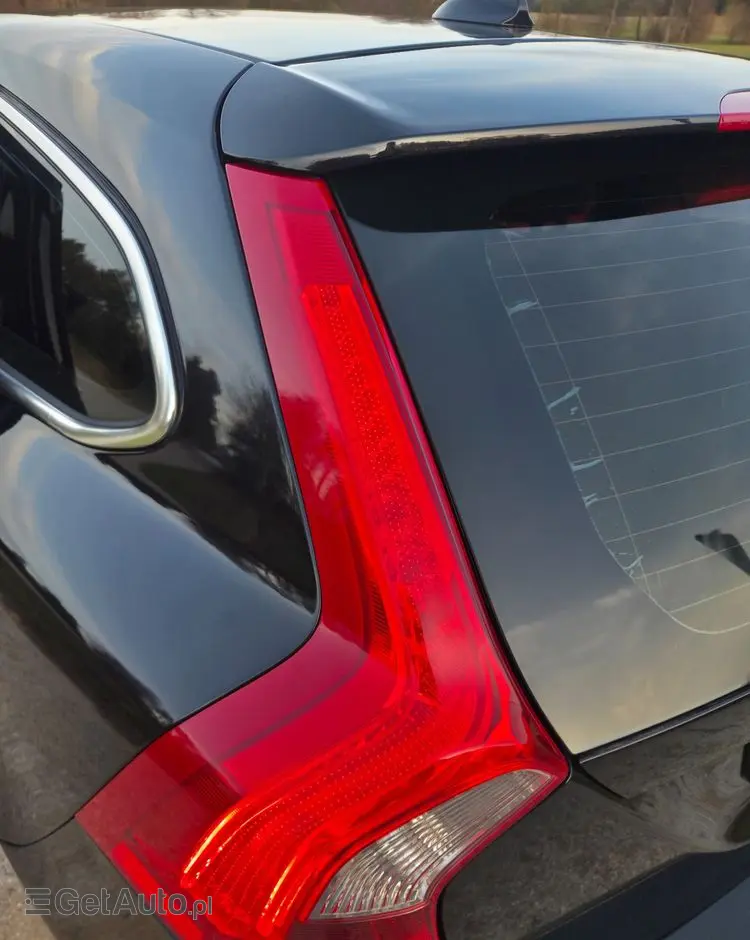 VOLVO V60 D3 Geartronic Momentum