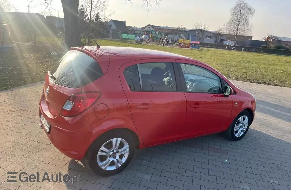 OPEL Corsa 