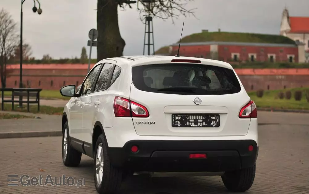 NISSAN Qashqai 1.6 Acenta