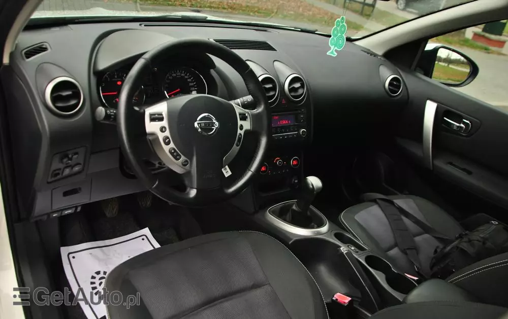 NISSAN Qashqai 1.6 Acenta