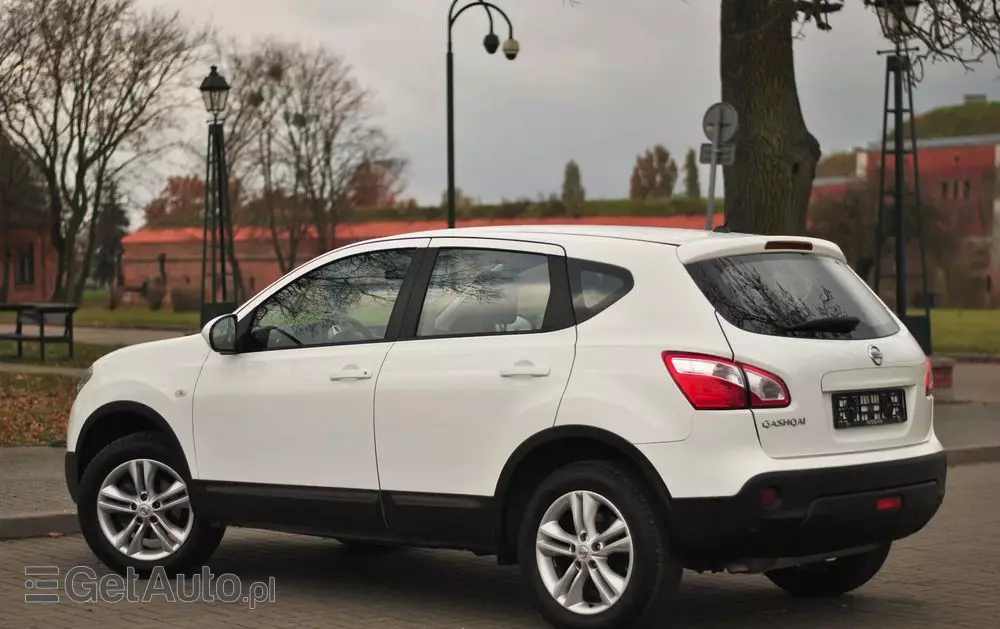 NISSAN Qashqai 1.6 Acenta