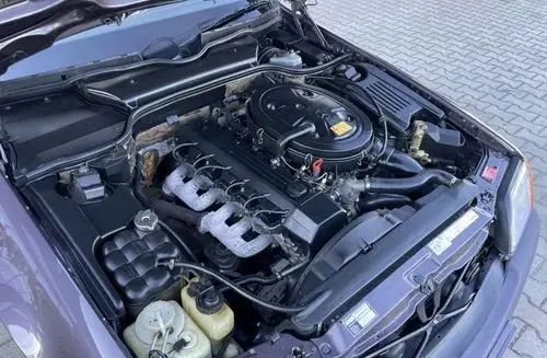 MERCEDES-BENZ SL 