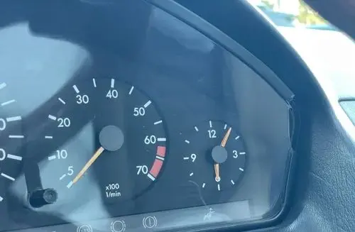 MERCEDES-BENZ SL 