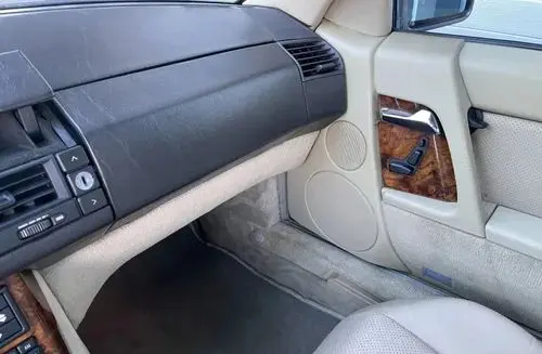 MERCEDES-BENZ SL 