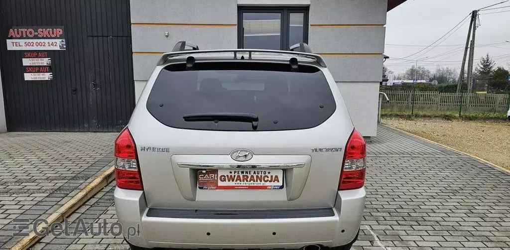 HYUNDAI Tucson 