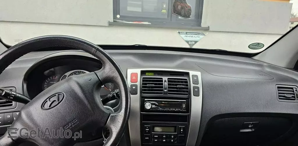 HYUNDAI Tucson 