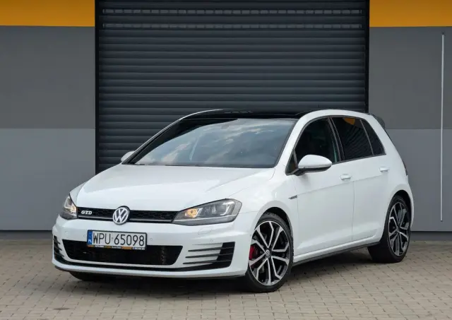 VOLKSWAGEN Golf GTD (BlueMotion Technology) DSG