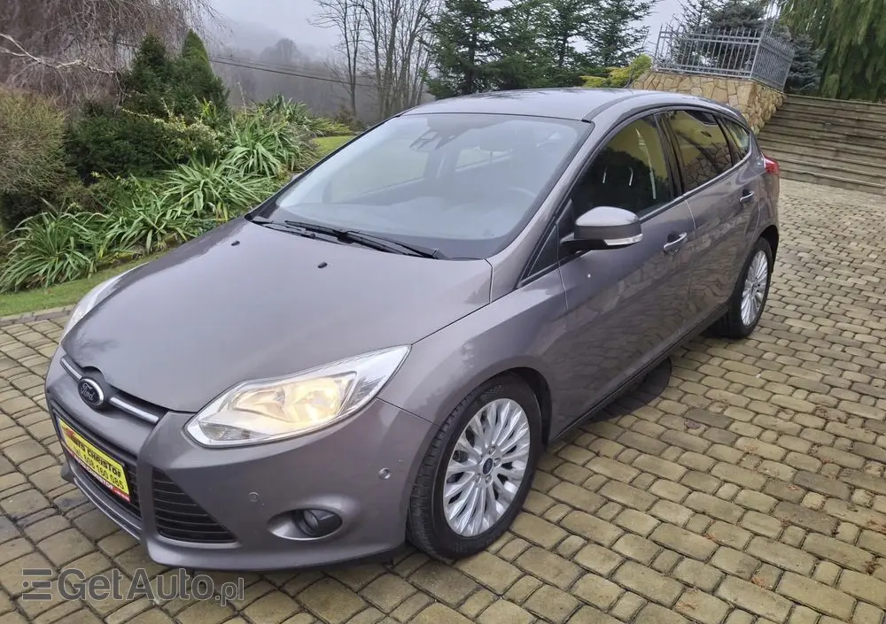 FORD Focus 1.0 EcoBoost Start-Stopp-System Ambiente