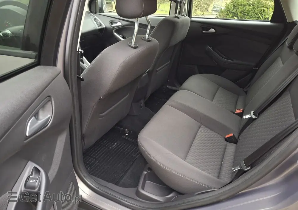 FORD Focus 1.0 EcoBoost Start-Stopp-System Ambiente