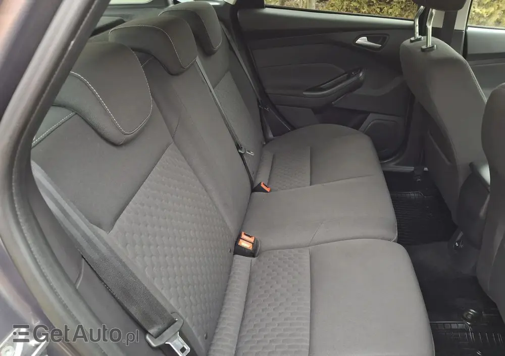 FORD Focus 1.0 EcoBoost Start-Stopp-System Ambiente