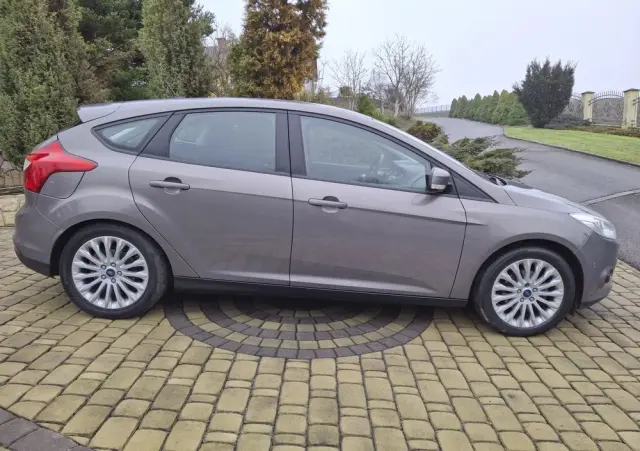 FORD Focus 1.0 EcoBoost Start-Stopp-System Ambiente